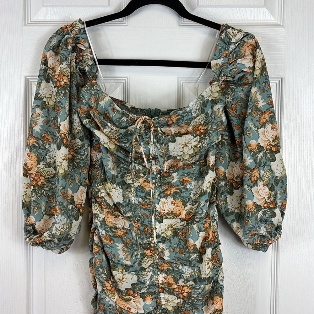 NWT Hello Molly Basque Country dress sage floral sz xs - Picture 8 of 15